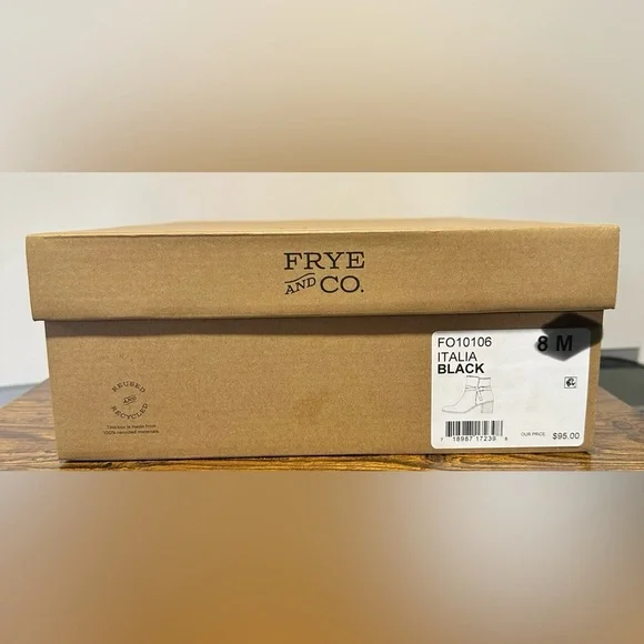 Frye and Co. Women’s Black Italia Stacked Heel Booties NWT Size 11